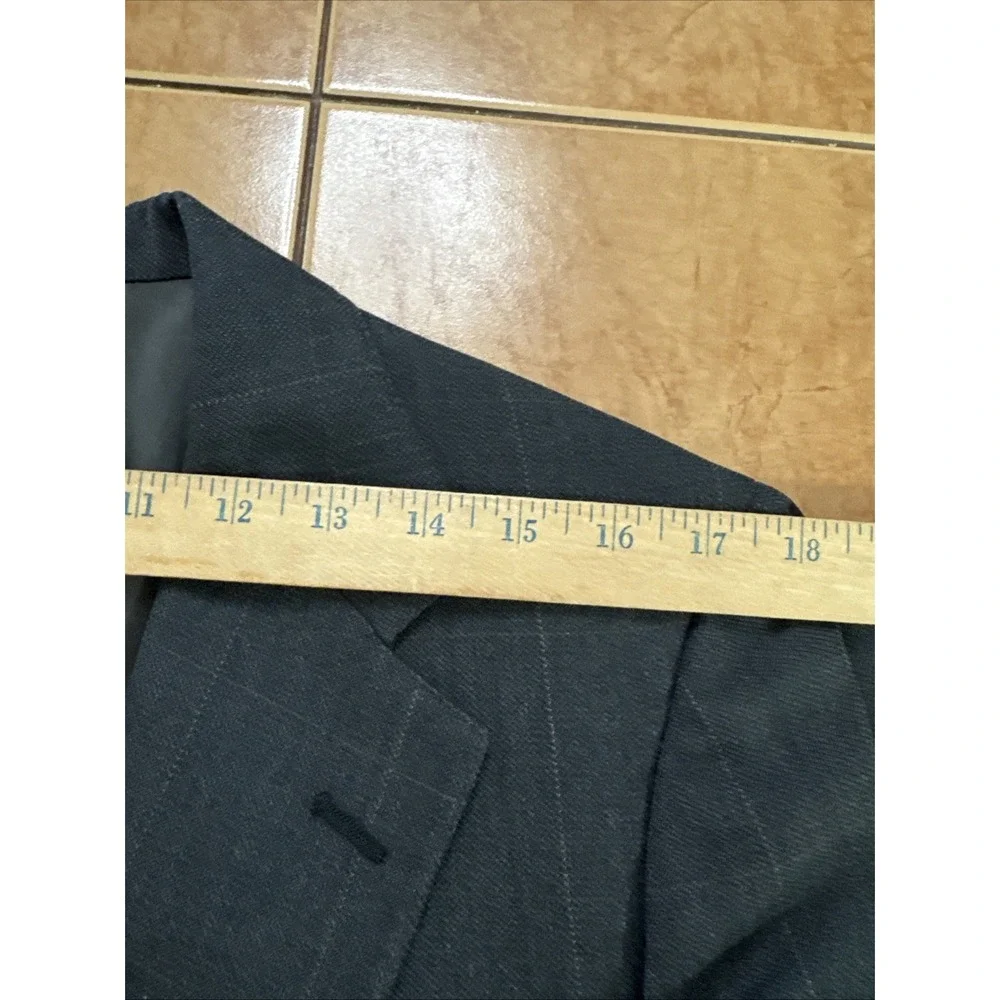 Vintage Racquet Club Charcoal Gray Plaid Wool Suit 40R Pants 34 x 31 USA Made